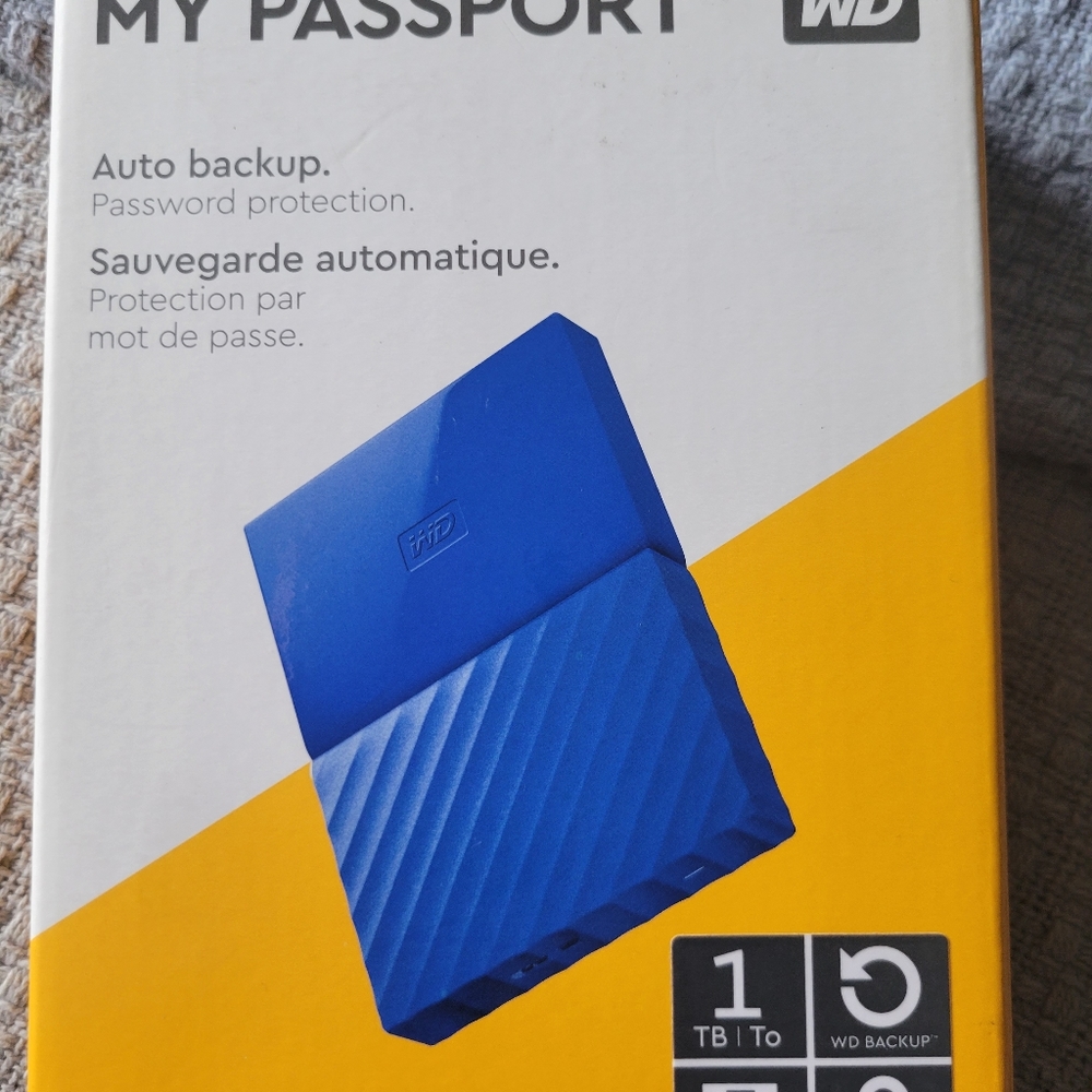 My Passport (WD) Blue Portable Storage